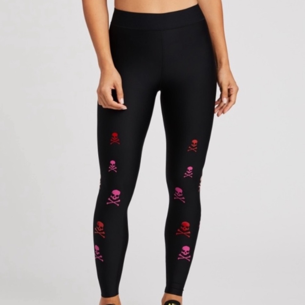 NWOT ULTRACOR SoulCycle Skull Leggings szMD
